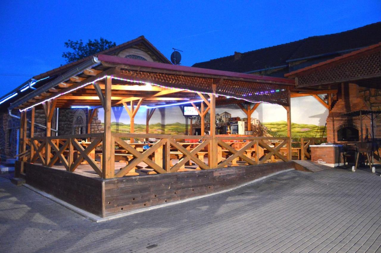 Wellness Club Villa Puclice ภายนอก รูปภาพ